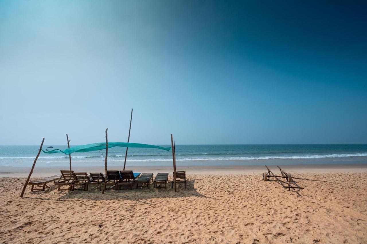 Kay'S By The Sea Hotel Ajgaon Bagian luar foto